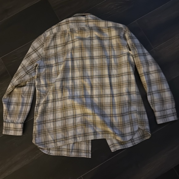 Men’s large Levi’s flannel - Picture 4 of 4